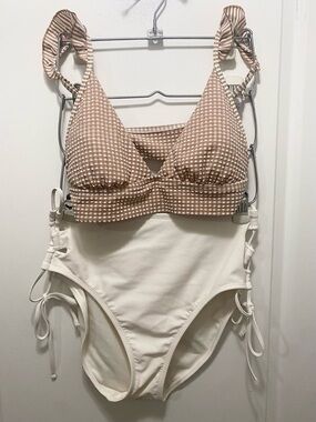 Women’s assortment of bikini’s, size medium/ large.